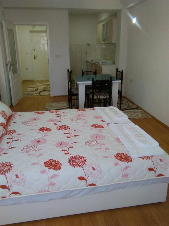 Apartman Strezoski Apartamento Ohrid Exterior foto